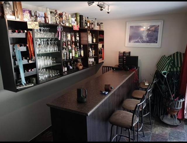 3 BEDROOM HOUSE FOR SALE IN MISTY BAY